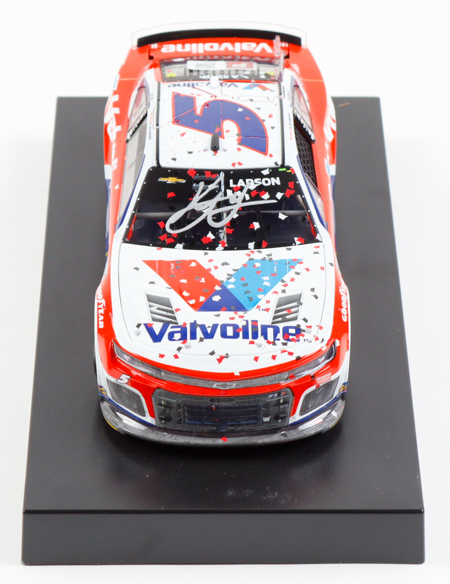 Kyle Larson Signed 2024 Sonoma Win Diecast 1:24 | Raced Version