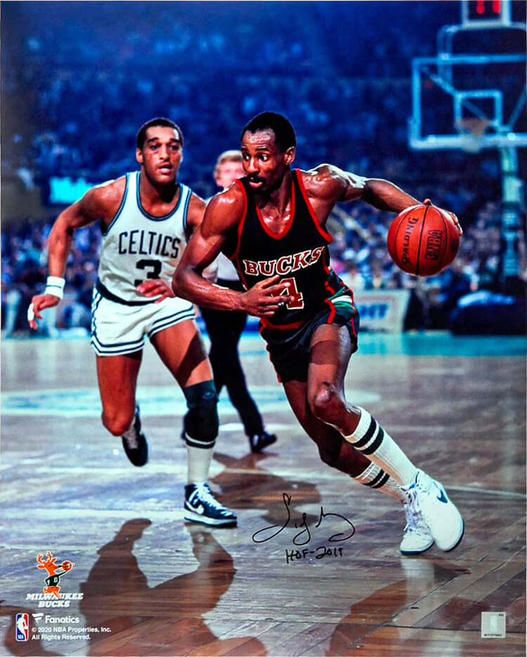 Sidney Moncrief Signed Milwaukee Bucks Action 16x20 Photo w/HOF'19