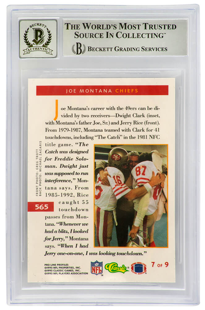 Joe Montana Signed 49ers 1993 Pro Line Profiles Football Card #565 - (Beckett - Auto Grade 10)