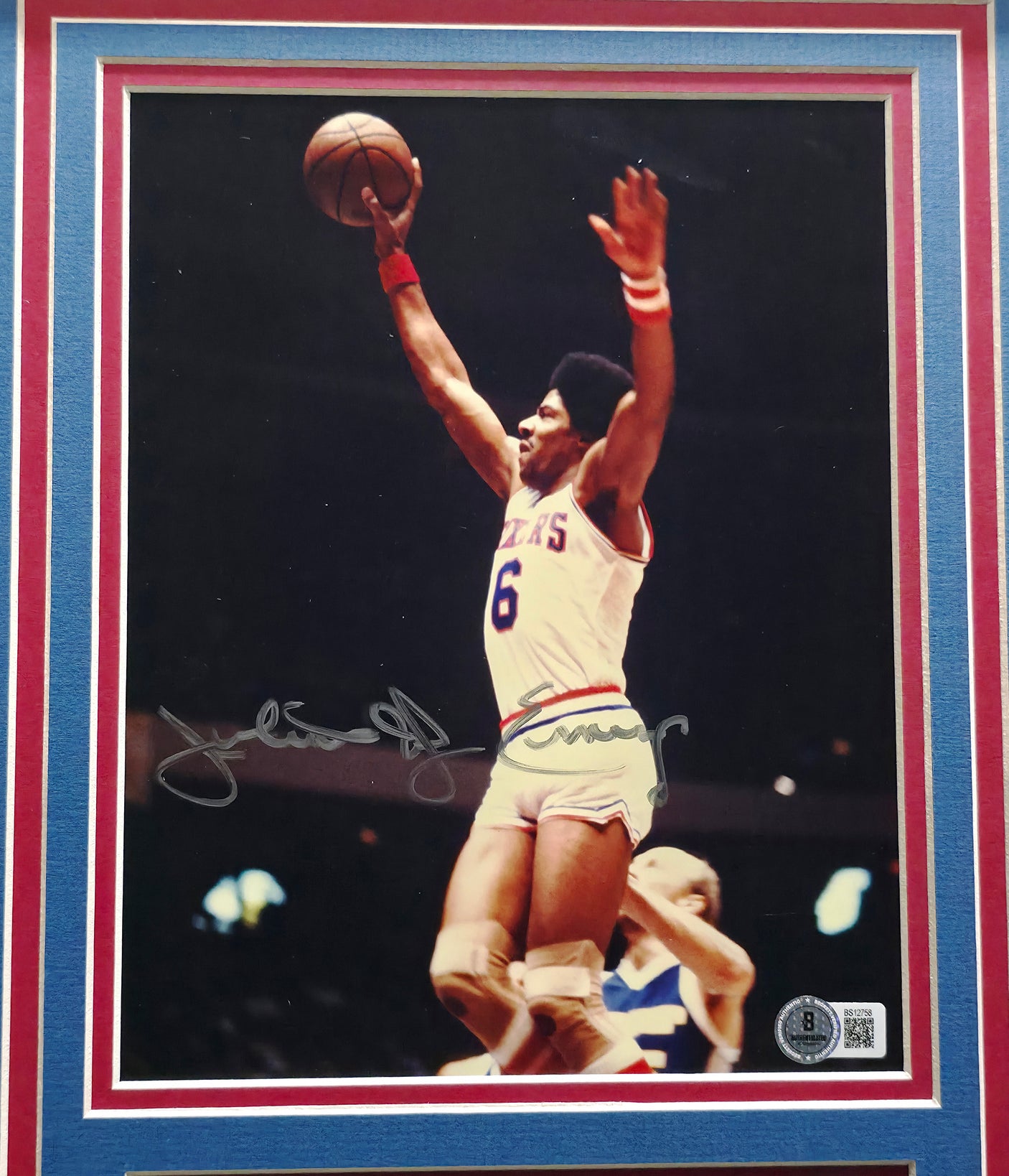Julius "Dr. J" Erving Autographed Framed 8x10 Photo Philadelphia 76ers Beckett BAS #BS12758