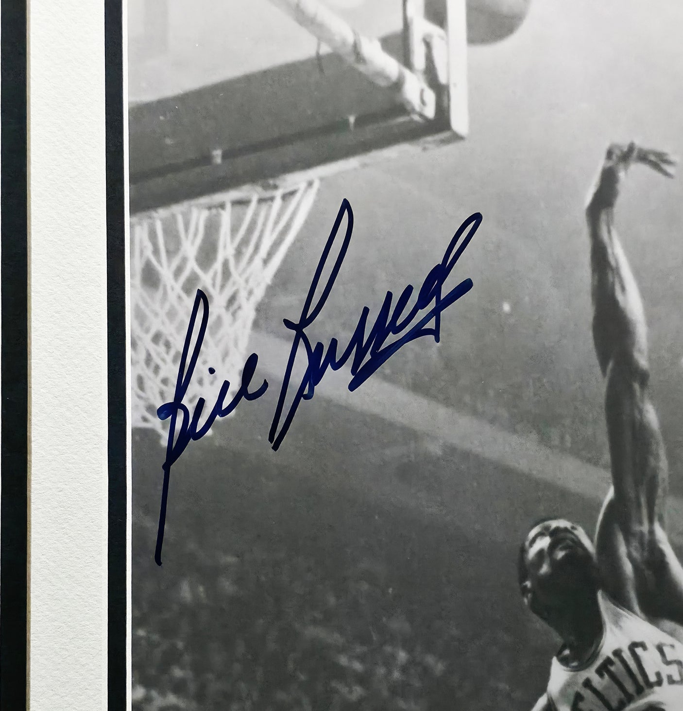 Wilt Chamberlain & Bill Russell Autographed Framed 16x20 Photo Beckett BAS #AE16663