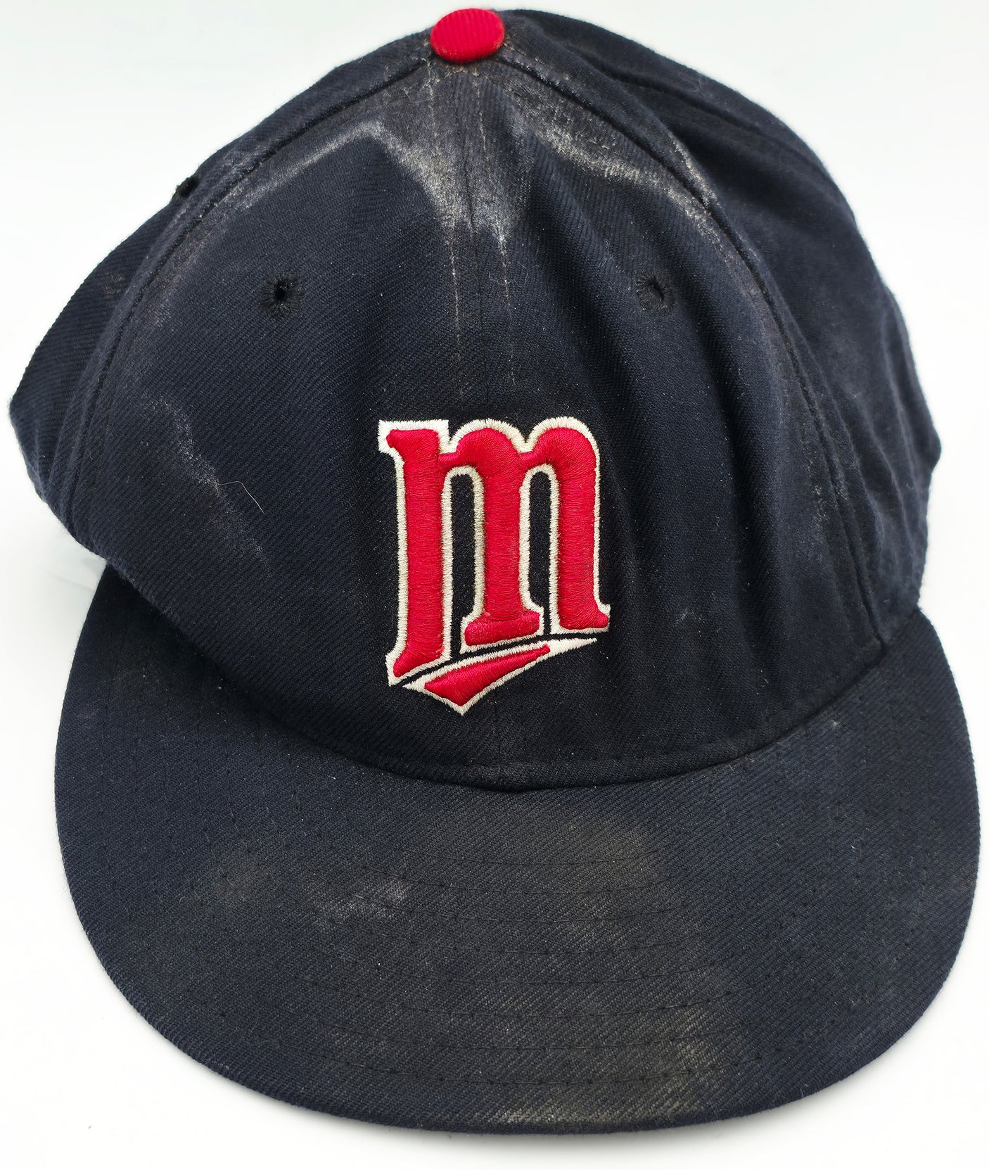Unsigned Minnesota Twins 2005 Game Used Hat SKU #254184