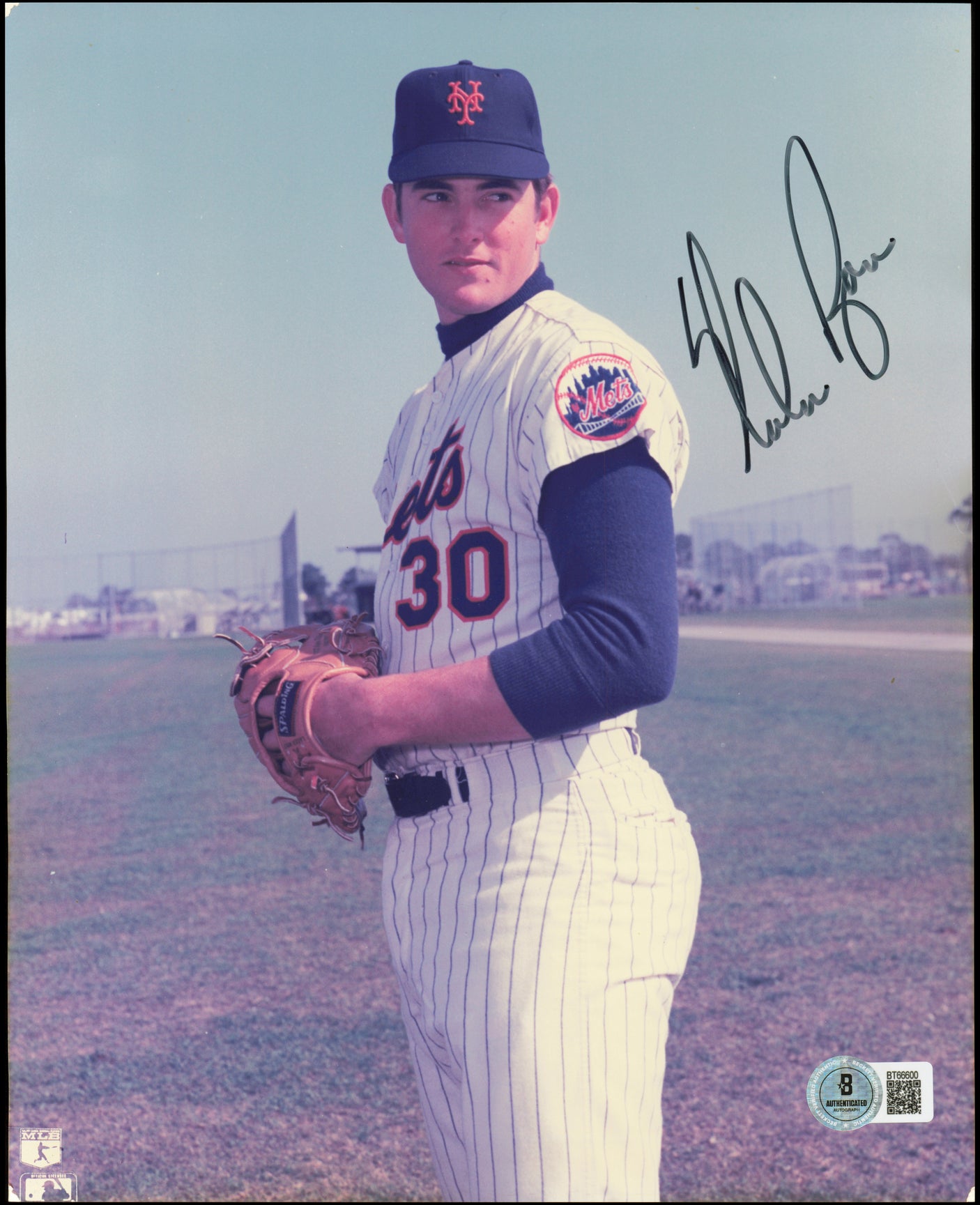 Nolan Ryan Autographed 8x10 Photo New York Mets Beckett BAS QR #BT66600