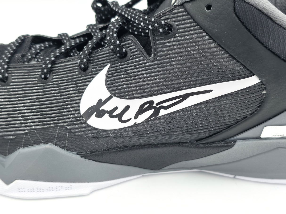 Kobe Bryant Autographed Black/Grey 2011-12 Nike Kobe VII Shoes Los Angeles Lakers (Dual Signed) Size 14 #4/8 Panini Holo #PA16640