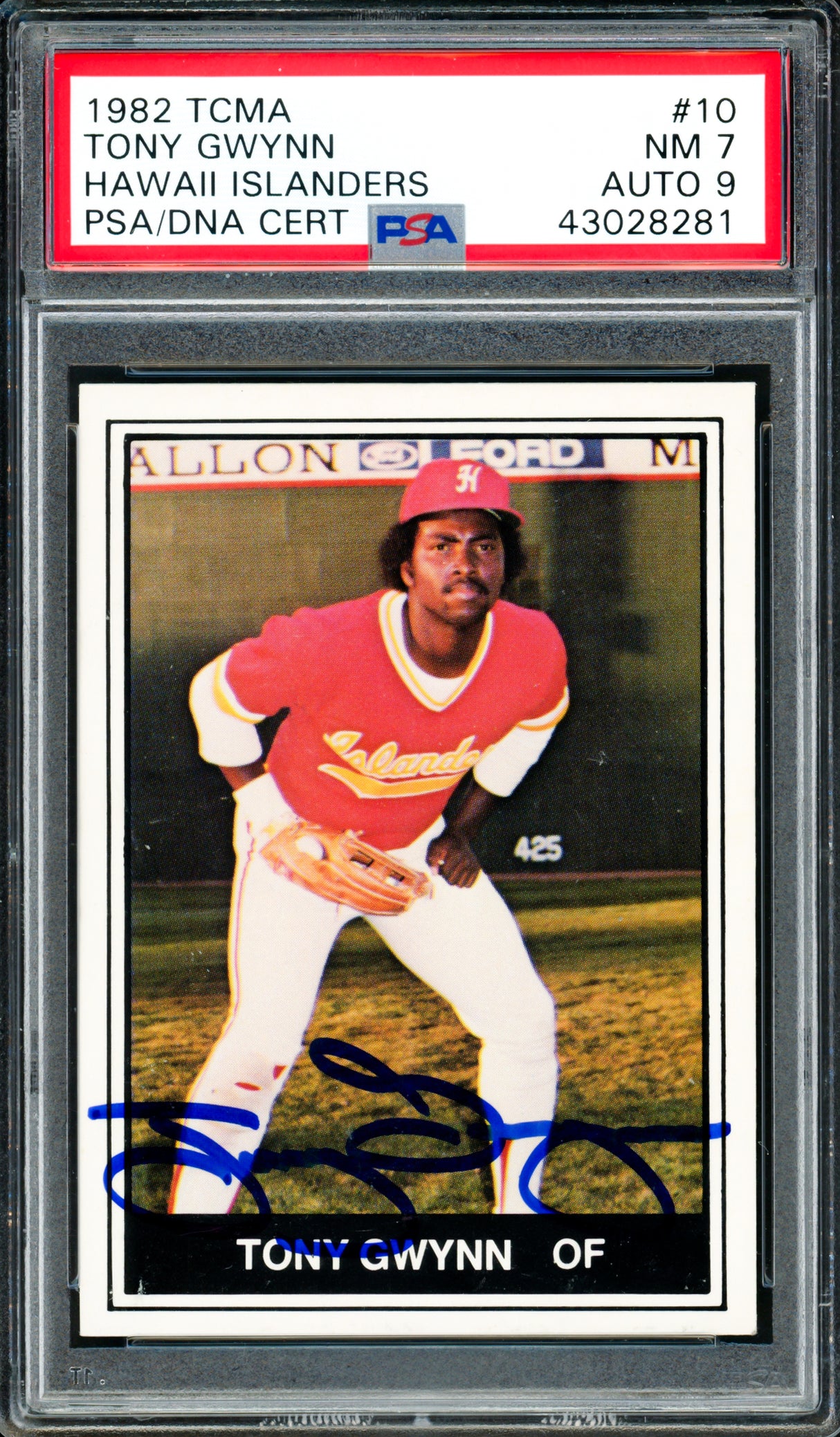 Tony Gwynn Autographed 1982 TCMA Hawaii Islanders Card #10 San Diego Padres PSA/DNA #43028281