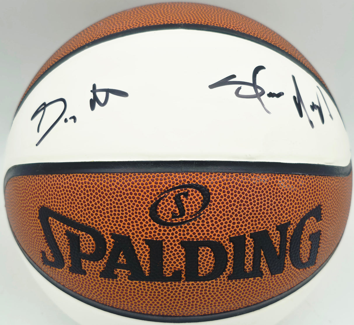 Gary Payton & Shawn Kemp Autographed White Spalding Leather Basketball Seattle Supersonics Beckett BAS QR #BF05054