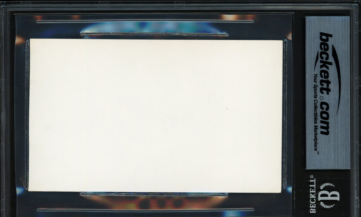 Wilt Chamberlain Autographed 3x5 Index Card Los Angeles Lakers Beckett BAS #18969271