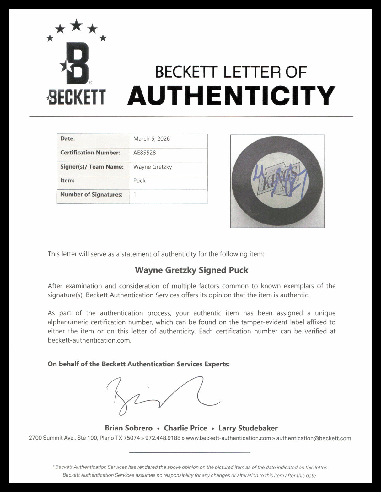 Wayne Gretzky Autographed Official Los Angeles Kings Logo Hockey Puck Beckett BAS #AE85528