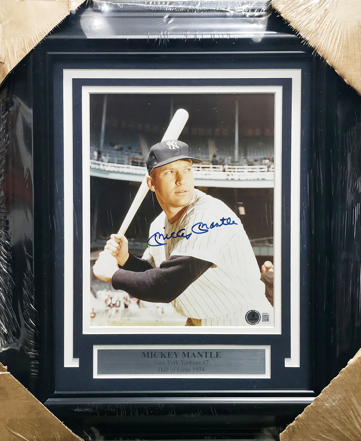 Mickey Mantle Autographed Framed 8x10 Photo New York Yankees Beckett BAS #AE85155