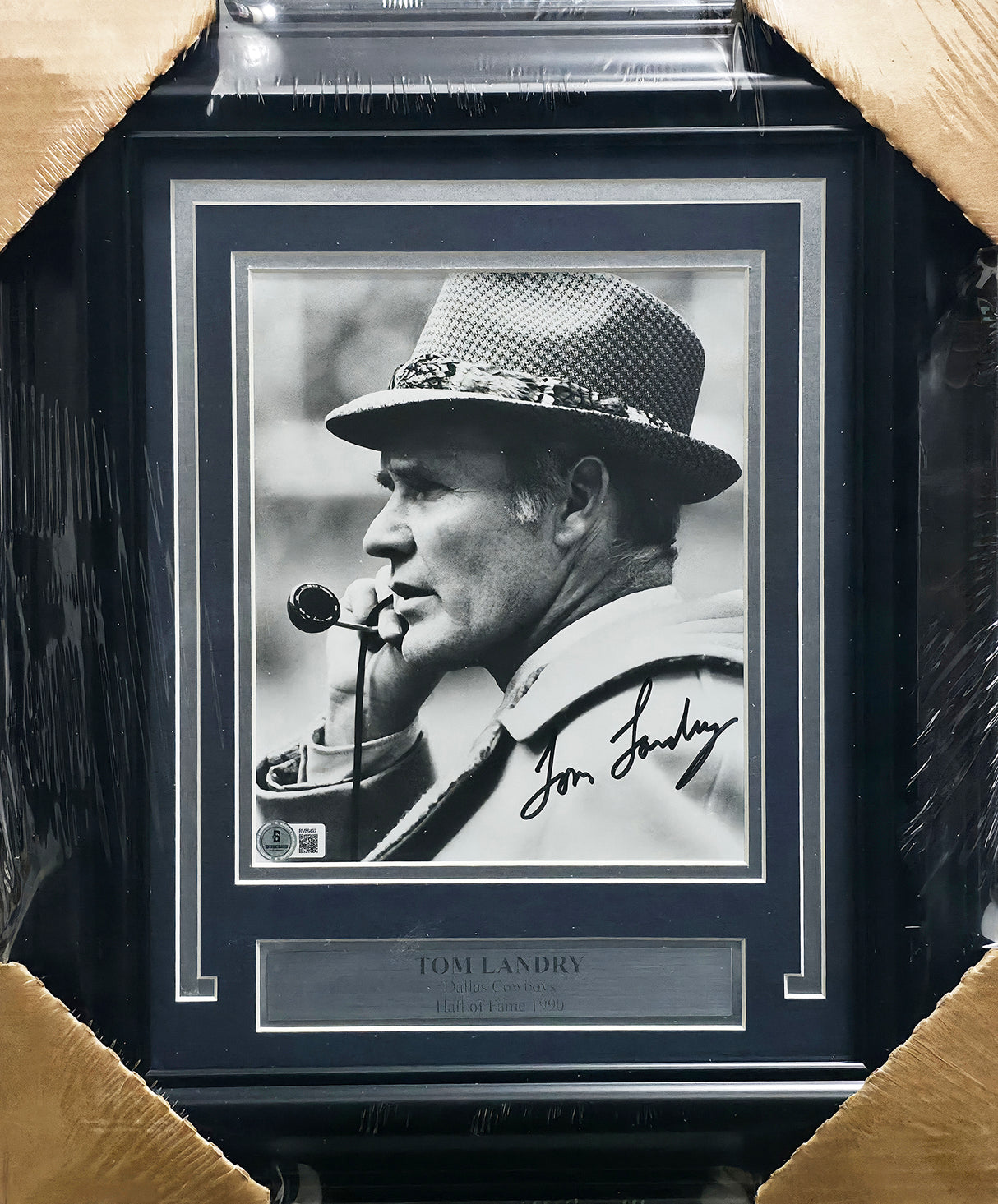 Tom Landry Autographed Framed 8x10 Photo Dallas Cowboys Beckett BAS QR #BV86497