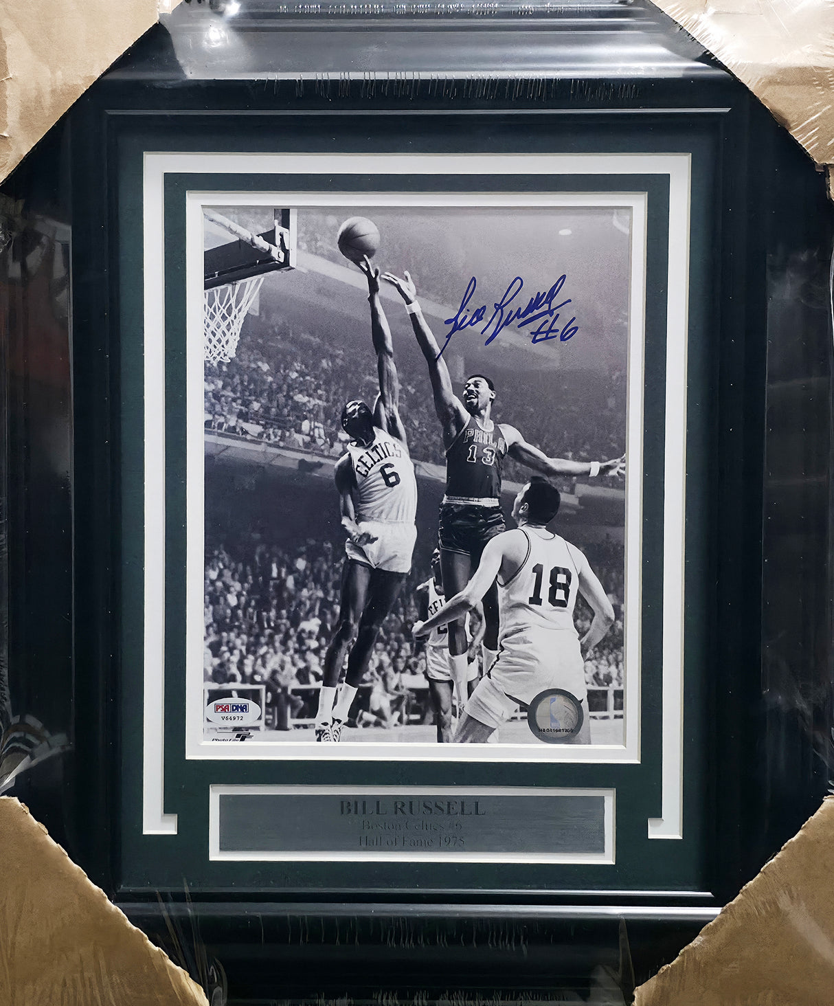 Bill Russell Autographed Framed 8x10 Photo Boston Celtics "#6" PSA/DNA #V64972