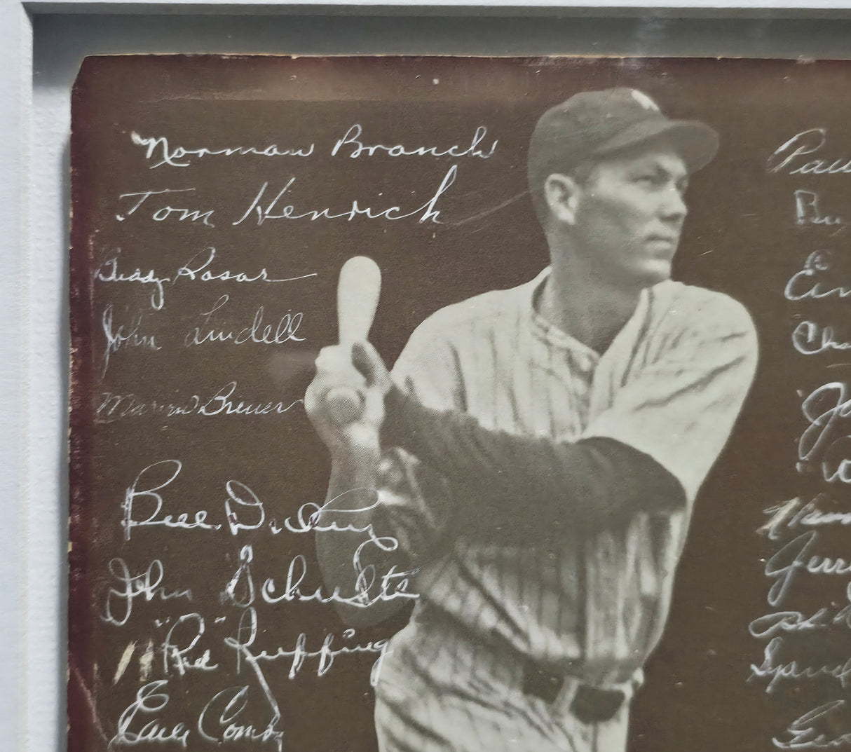 1941-42 New York Yankees Team Autographed Framed 7x10 Photo With 27 Signatures Including Joe DiMaggio Beckett BAS #AE49195