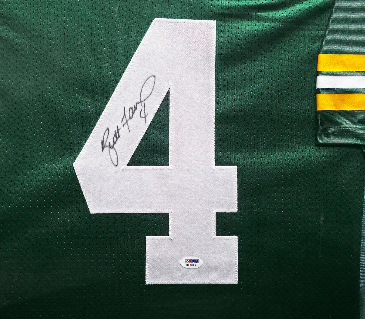 Green Bay Packers Brett Favre Autographed Framed Green Jersey Beckett BAS #AE49192