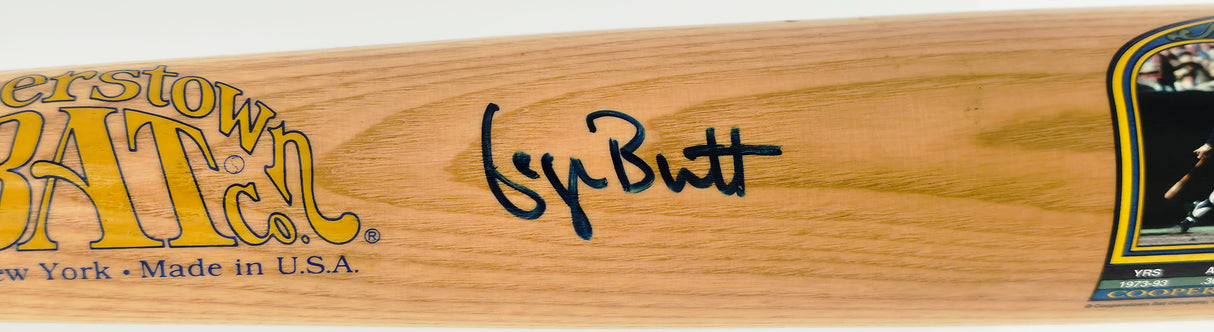 George Brett Autographed Cooperstown Baseball Bat Kansas City Royals Beckett BAS QR #BX67587
