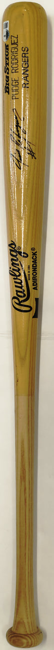 Ivan Rodriguez Autographed Game Issued Rawlings 433B Baseball Bat Texas Rangers Beckett BAS QR #BX67577