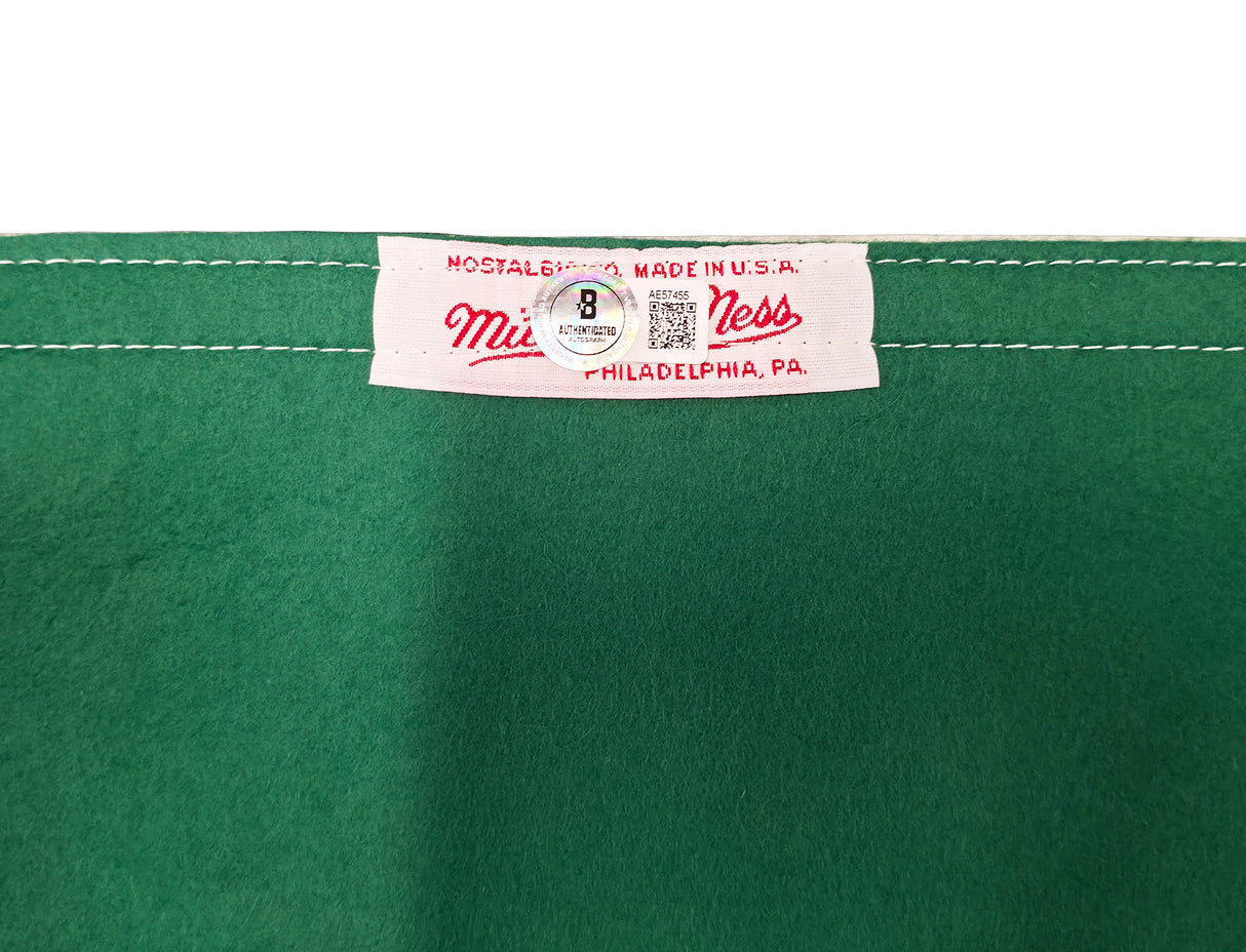 Bill Russell Autographed 11 Champions 30th Anniversary Banner Boston Celtics "#6" Beckett BAS #AE57455