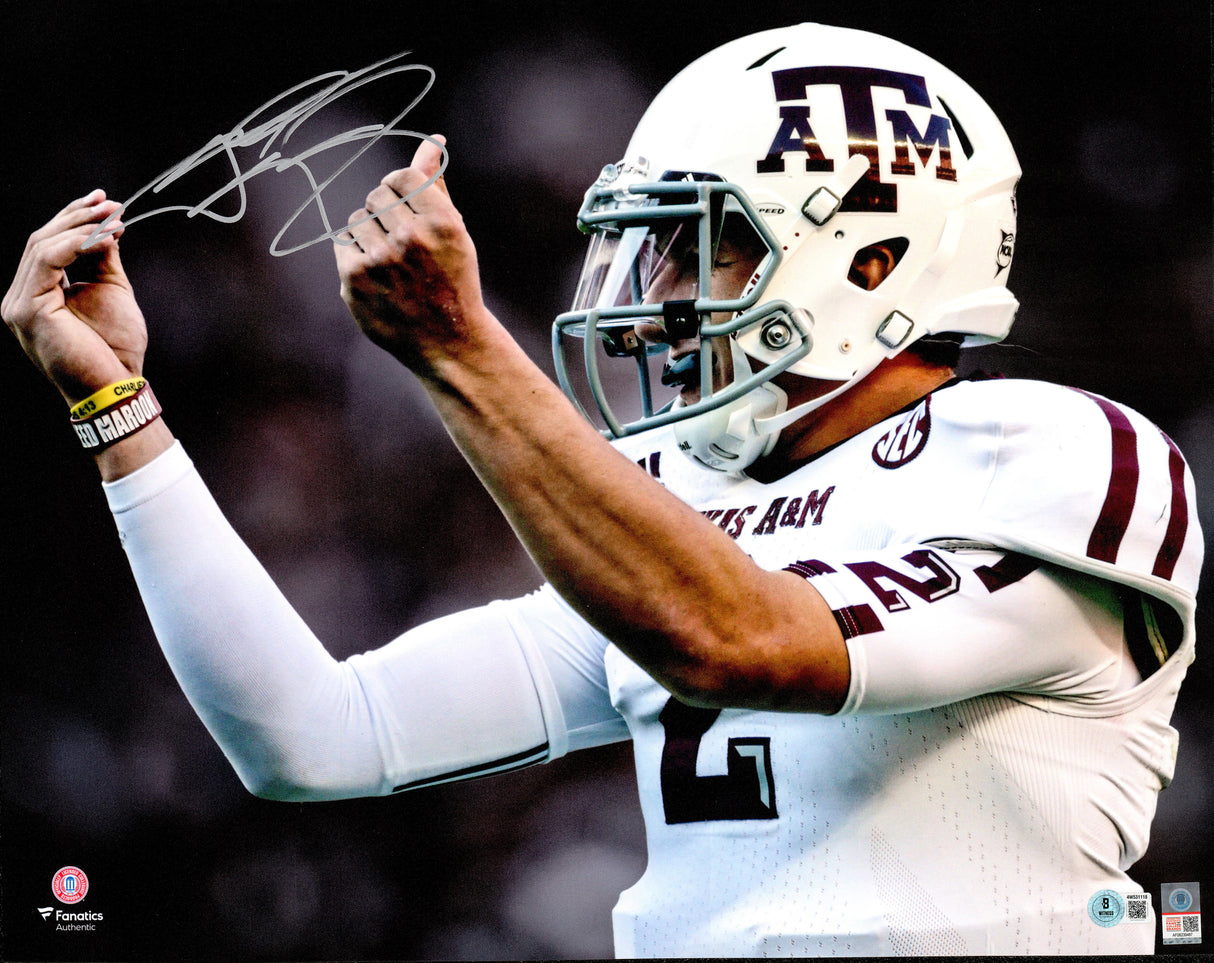 Johnny Manziel Autographed 16x20 Photo Texas A&M Aggies Beckett BAS Witness #4W531118