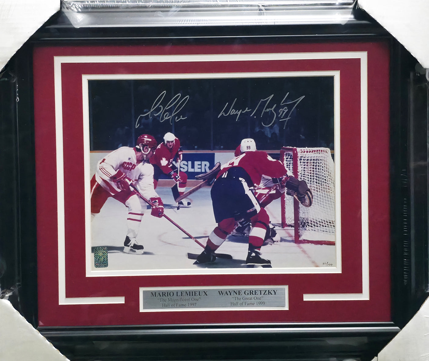 Wayne Gretzky & Mario Lemieux Autographed Framed 11x14 Photo Beckett BAS #AE16670