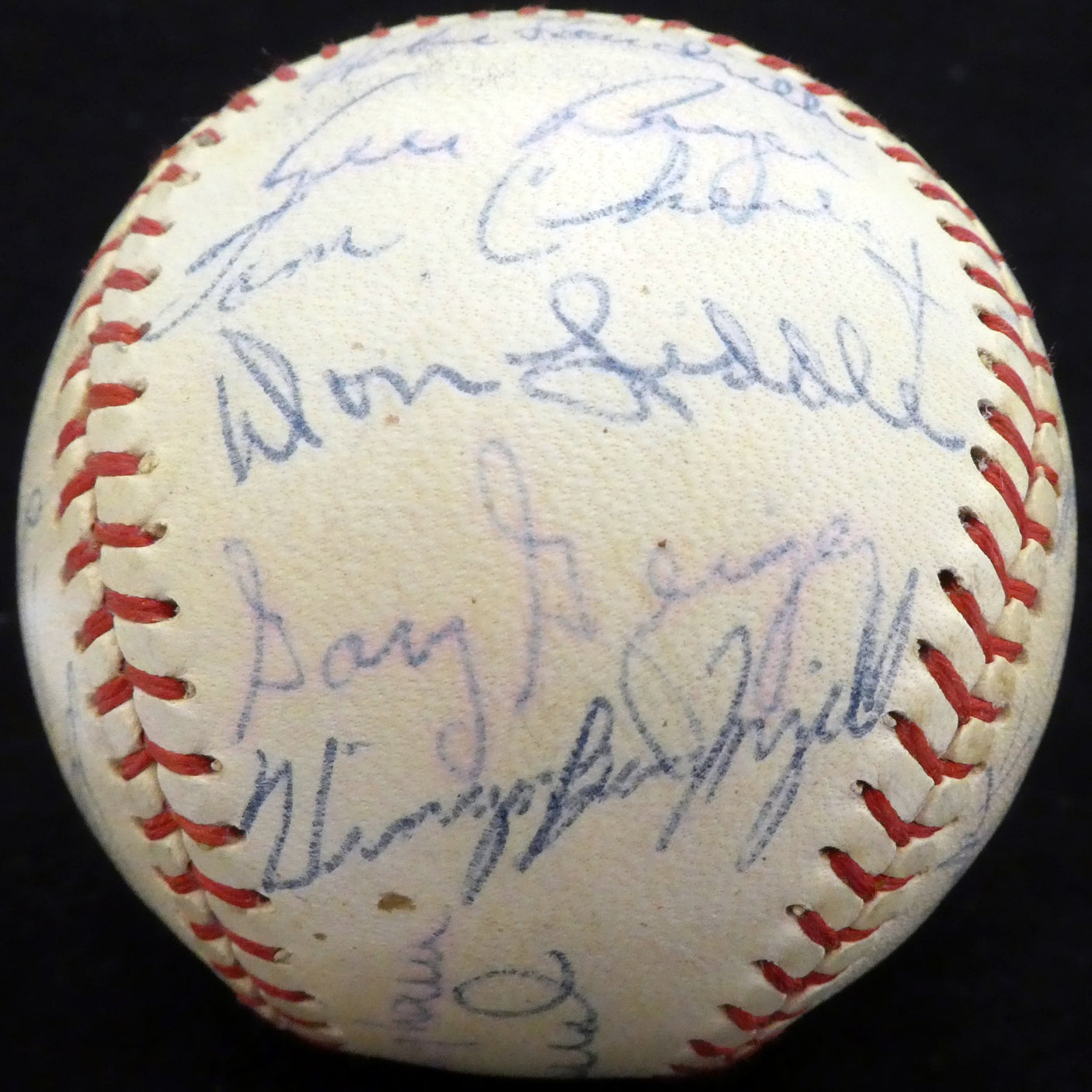 1957 St. Louis Cardinals Autographed Official Baseball With 30 Total Signatures Including Stan Musial & Fred Hutchinson Beckett BAS #A52660