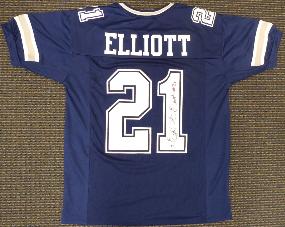 Dallas Cowboys Ezekiel Elliott Autographed Blue Jersey Beckett BAS Stock #145328
