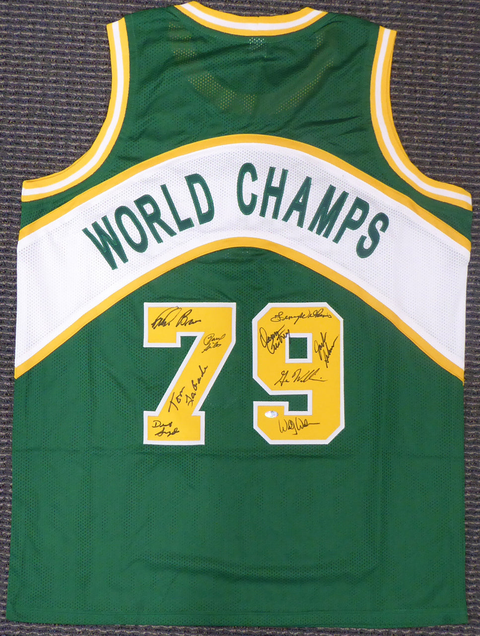 1978-79 NBA Champions Seattle Supersonics Multi Signed Autographed Green Jersey With 9 Signatures Including Fred Brown & Lenny Wilkens MCS Holo Stock #145849