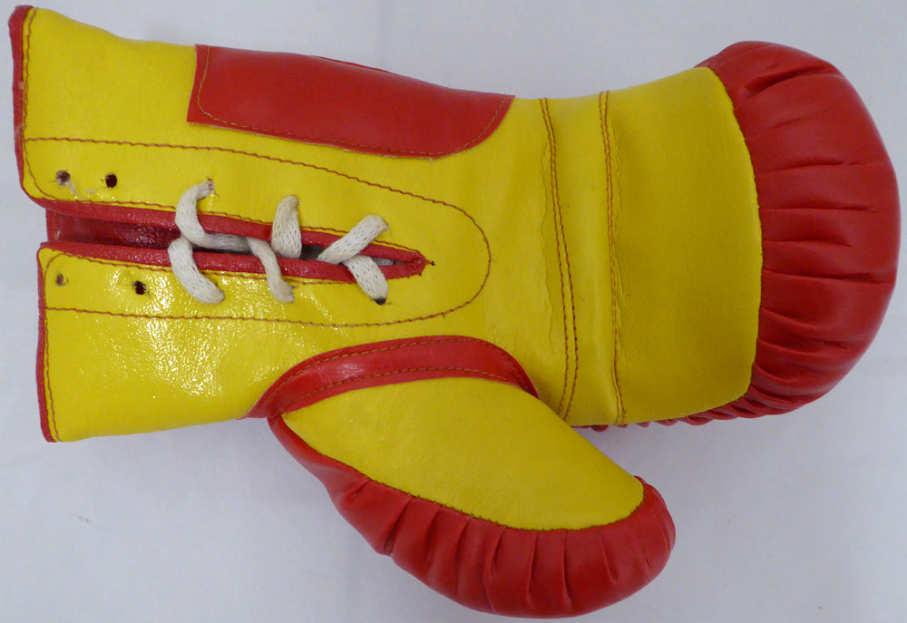 Sir Henry Cooper Autographed Red Boxing Glove Beckett BAS #C71414