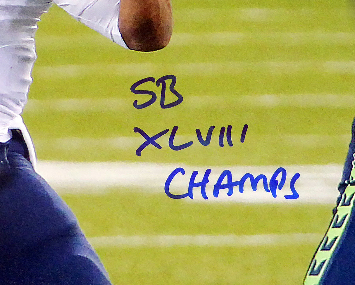 Russell Wilson Autographed 16x20 Photo Seattle Seahawks Super Bowl "SB XLVIII Champs" RW Holo Stock #105130