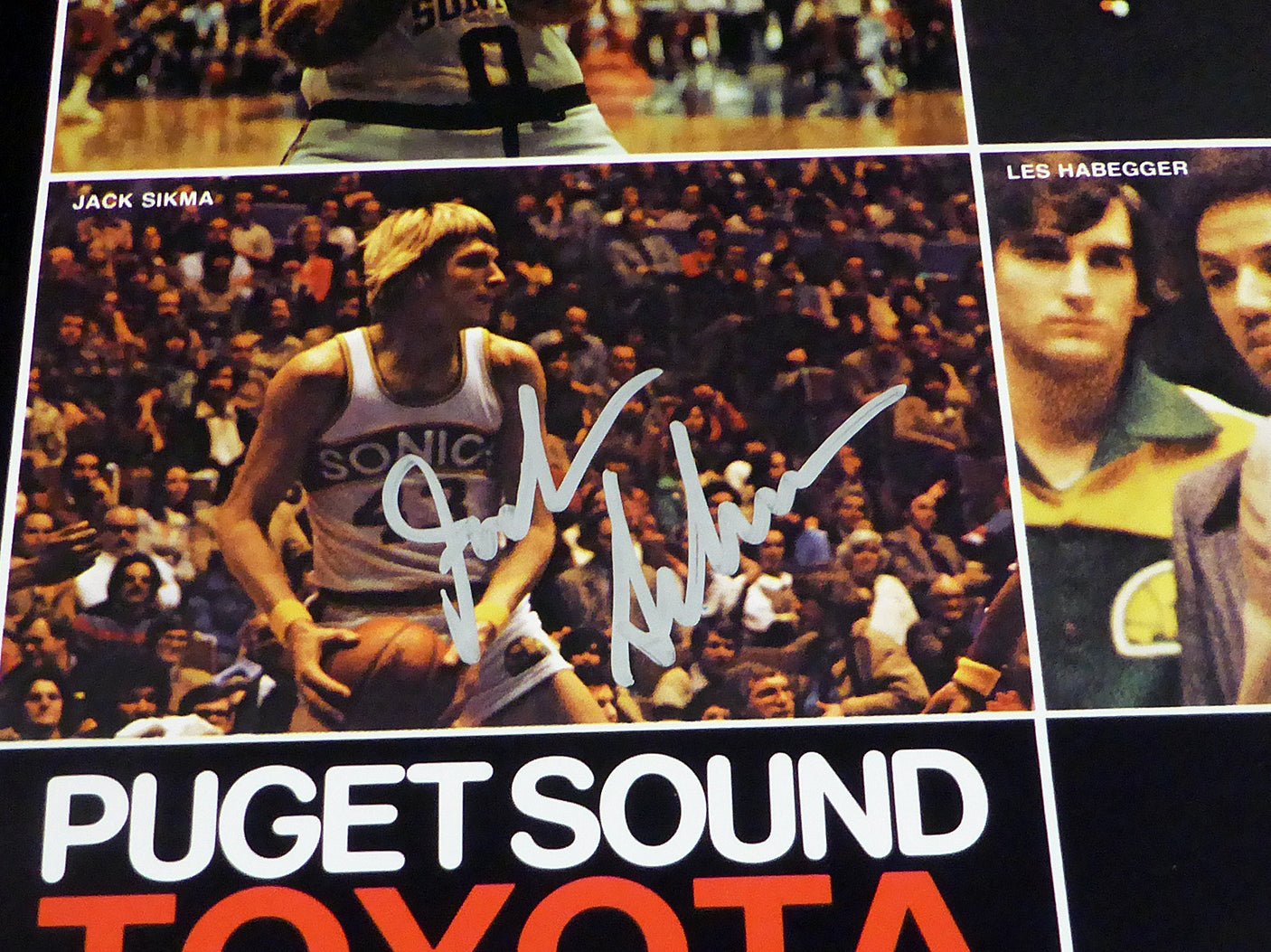 1978-79 NBA Champions Seattle Supersonics Autographed 17x22 Poster Photo With 9 Total Signatures Including Fred Brown & Lenny Wilkens MCS Holo #51045