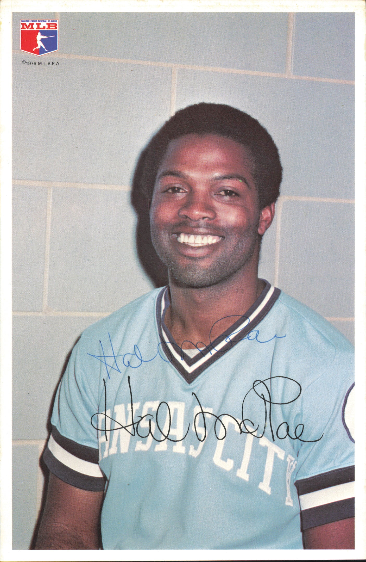 Kansas City Royals Autographed 8 Count Lot of 6x9 Team Issued Photos All Different With Al Cowens & Hal McRae SKU #236183