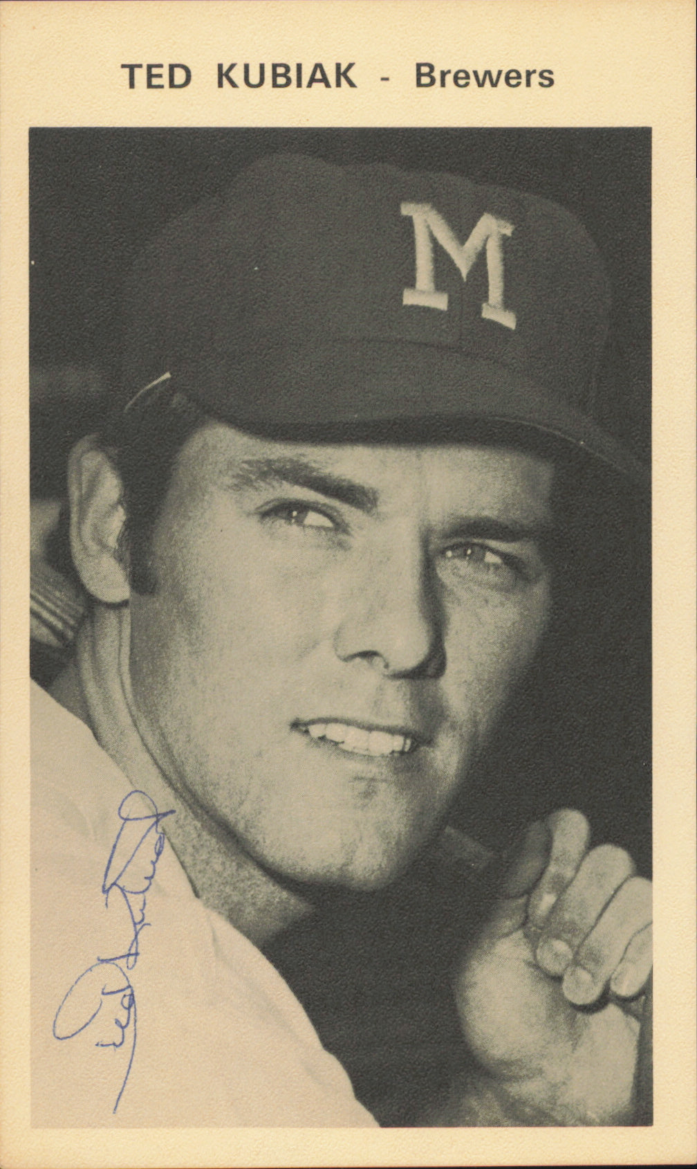 1970 Milwaukee Brewers Autographed 7 Count Lot of 4.5x7 Team Issued Photos SKU #236188