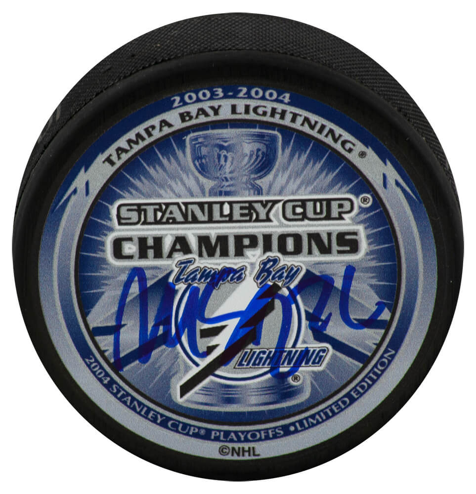 Martin St. Louis Signed Tampa Bay Lightning 2004 Stanley Cup Champs Logo Hockey Puck