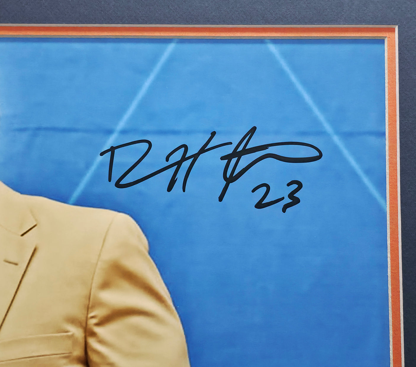 Devin Hester Autographed Framed 16x20 Photo Chicago Bears HOF Ceremony Beckett BAS QR Stock #253604