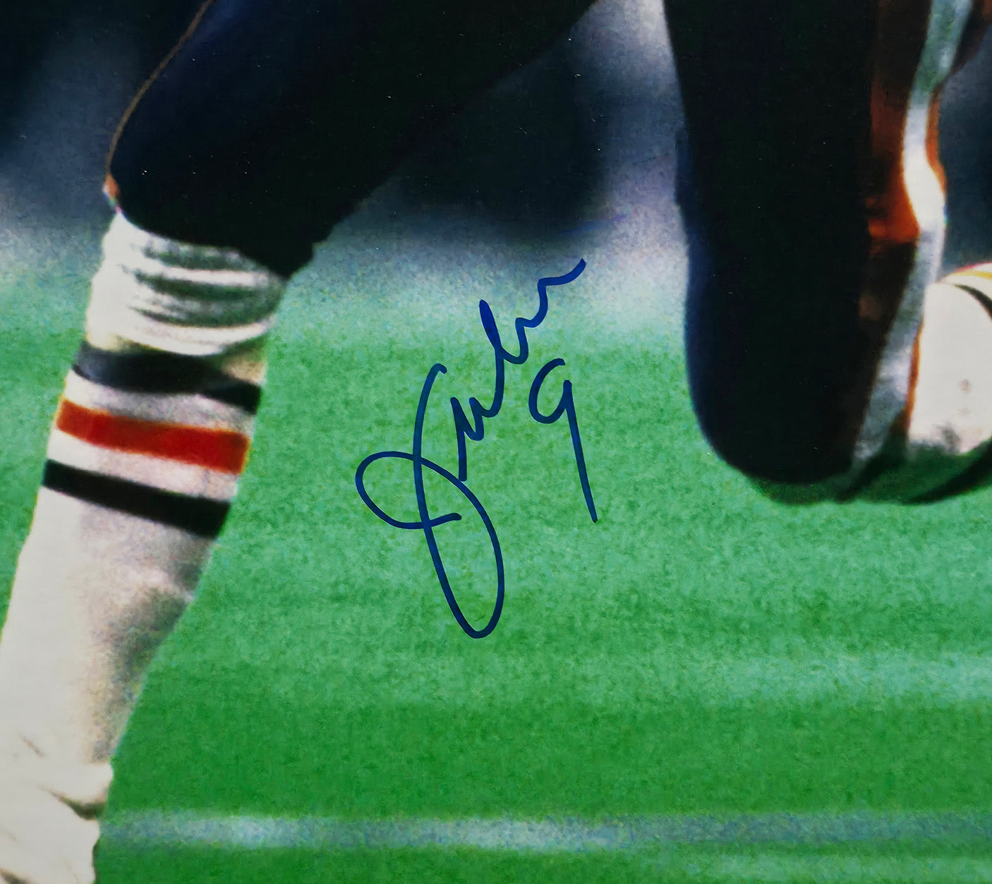 Jim McMahon Autographed Framed 16x20 Photo Chicago Bears Beckett BAS Witness Stock #253607