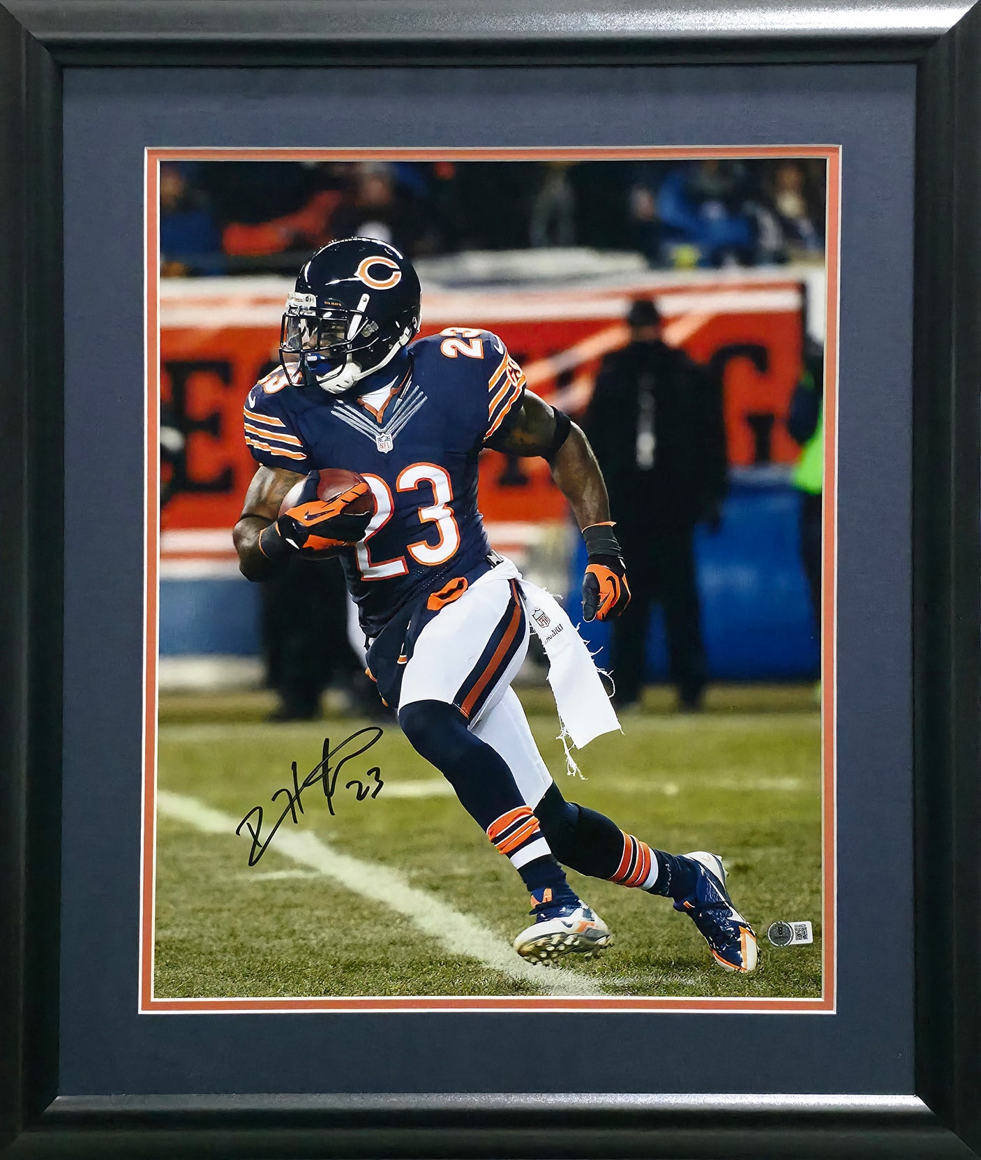 Devin Hester Autographed Framed 16x20 Photo Chicago Bears Beckett BAS QR Stock #253605