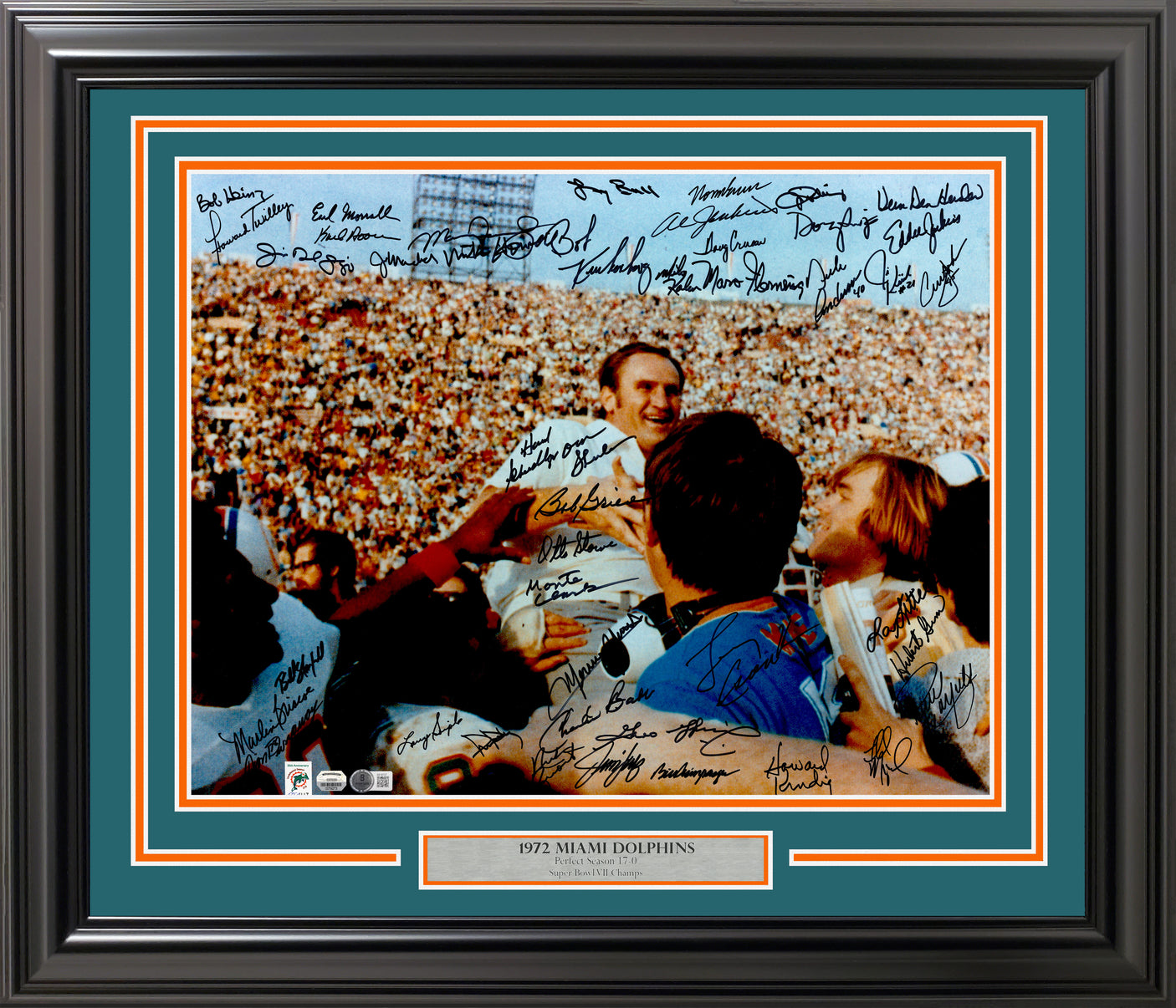 1972 Miami Dolphins Perfect Season Team Autographed Framed 20x24 Photo With 40+ Signatures Including Don Shula & Bob Griese Beckett BAS QR Stock #252816