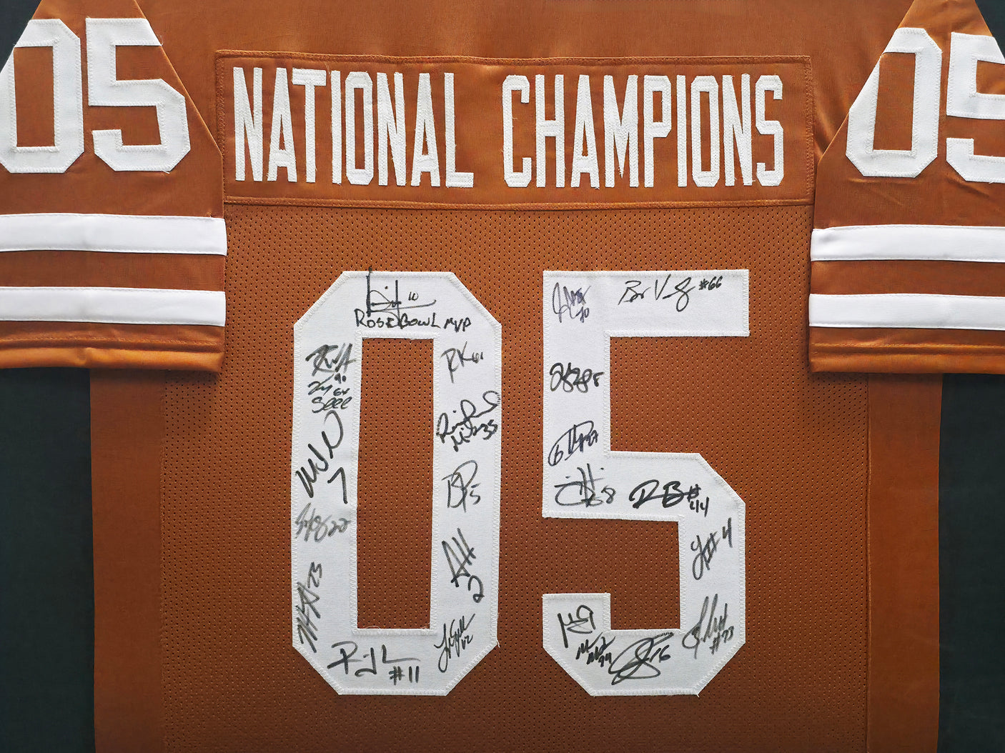 2005 National Champions Texas Longhorns Autographed Framed Orange Jersey With 24 Signatures Including Vince Young Beckett BAS QR Stock #252809