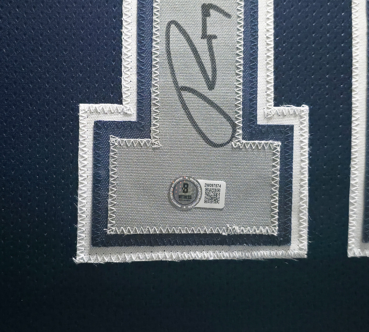 Dallas Cowboys Roger Staubach Autographed Framed Navy Blue Jersey Beckett BAS Witness Stock #252813