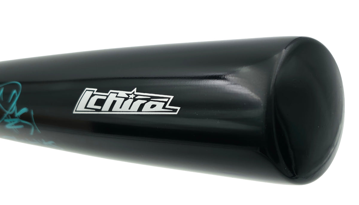 Ichiro Suzuki Autographed Black Mizuno Player Model Baseball Bat Seattle Mariners "262 Hits & #51" IS Holo & Beckett BAS Witness Stock #268220