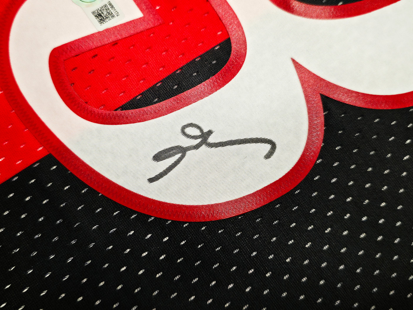 Philadelphia 76ers Allen Iverson Autographed Black & Red Authentic Mitchell & Ness 2000-01 HWC Swingman Split Jersey Size 2XL Beckett BAS Witness Stock #253625