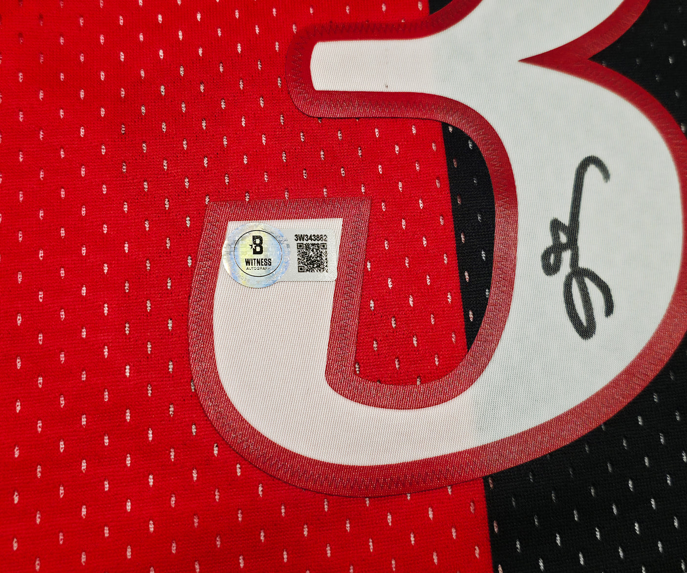 Philadelphia 76ers Allen Iverson Autographed Black & Red Authentic Mitchell & Ness 2000-01 HWC Swingman Split Jersey Size L Beckett BAS Witness Stock #253623