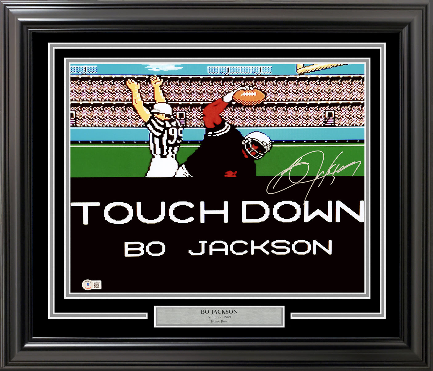 Bo Jackson Autographed Framed 16x20 Photo Oakland Raiders NES Tecmo Super Bowl Beckett BAS Witness Stock #254230