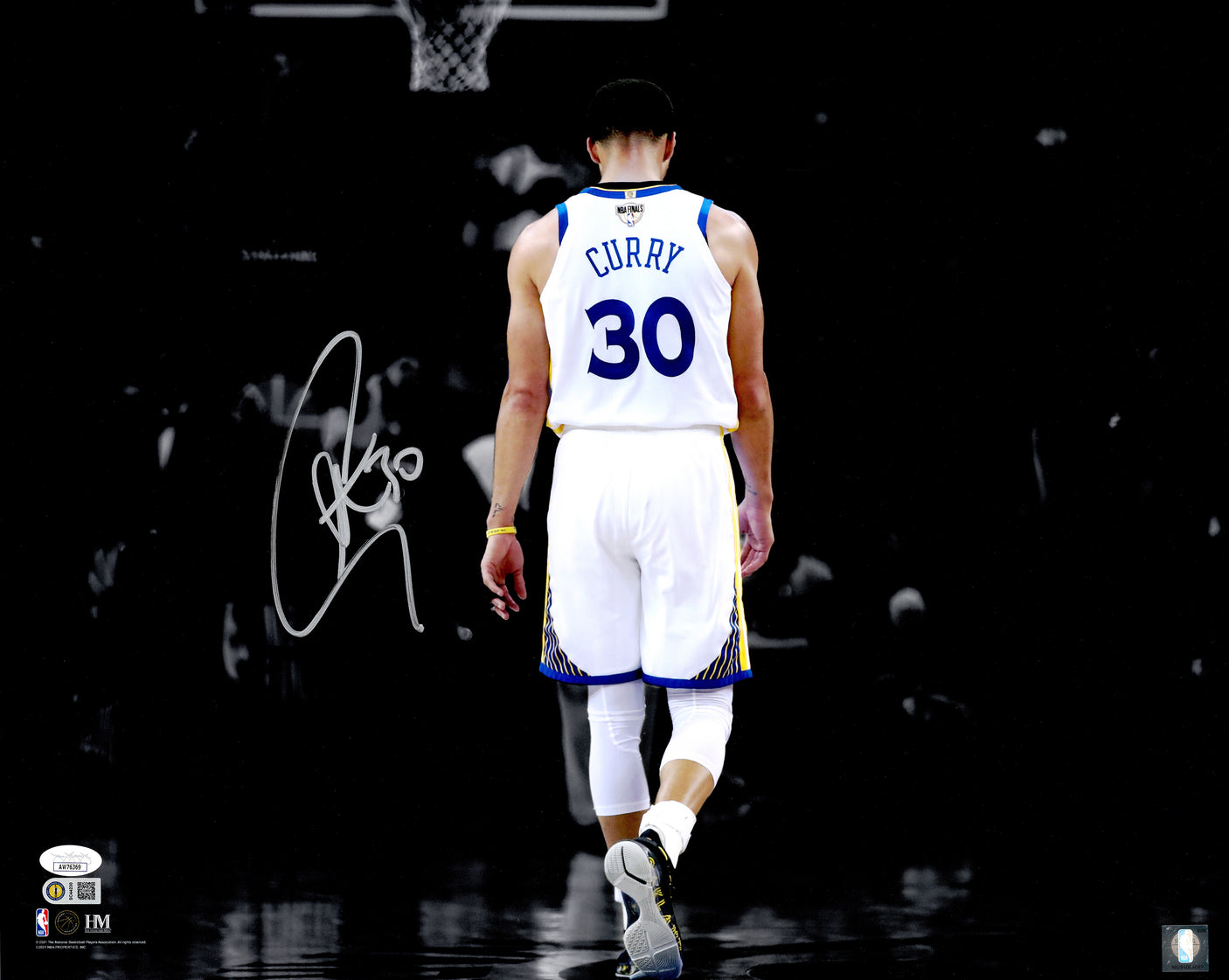 Stephen Curry Autographed Framed 16x20 Photo Golden State Warriors Spotlight JSA Stock #254259