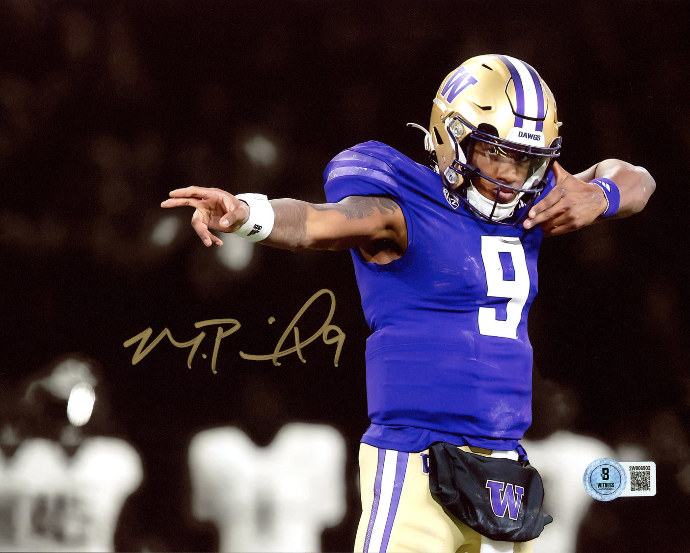 Michael Penix Jr Autographed Framed 8x10 Photo Washington Huskies Bow & Arrow Beckett BAS Witness Stock #254287