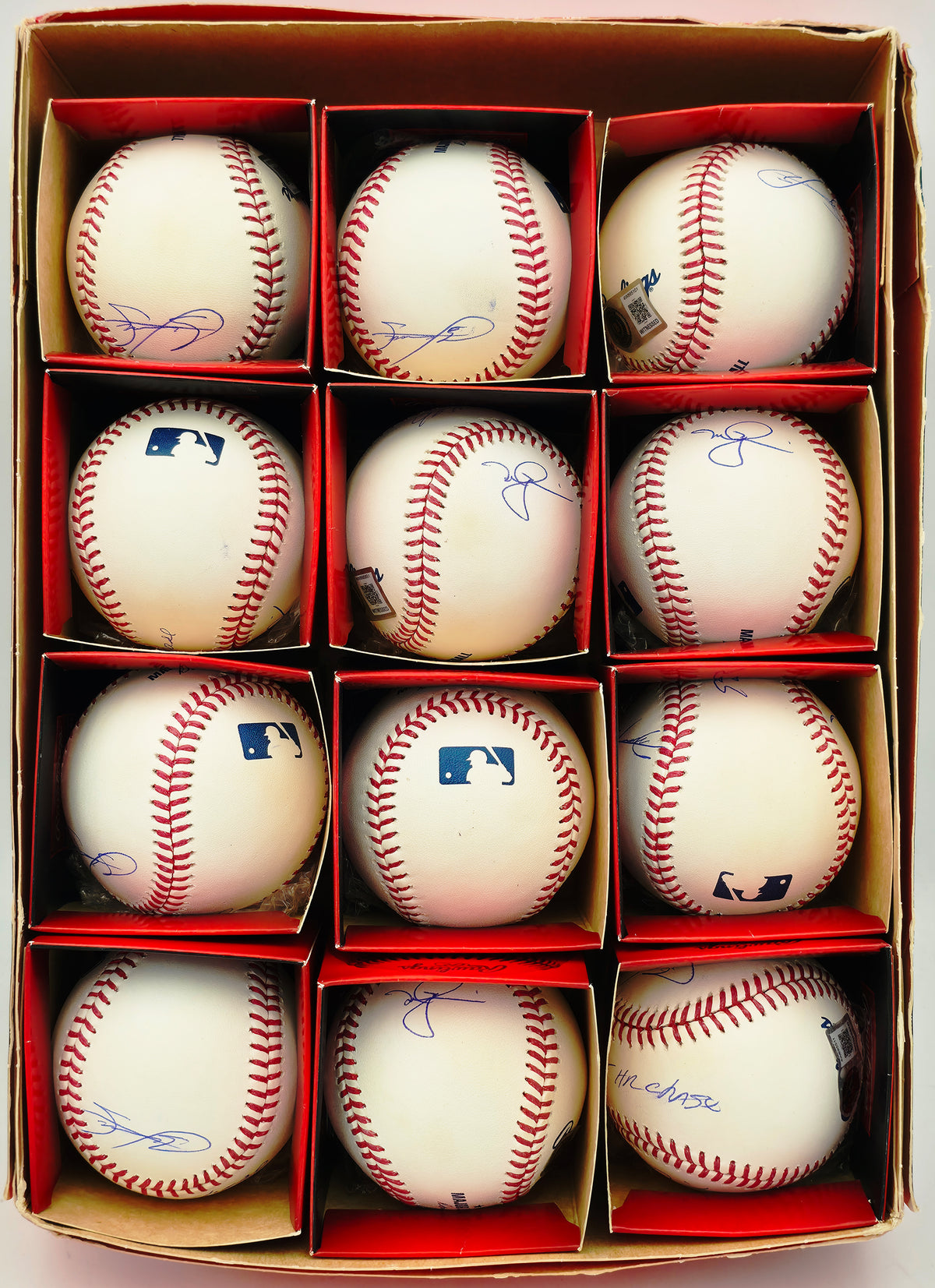 Mark McGwire & Sammy Sosa Autographed Official MLB Baseball 12 Count Lot "98 HR Chase" (Damaged) Beckett BAS Witness Stock #268005