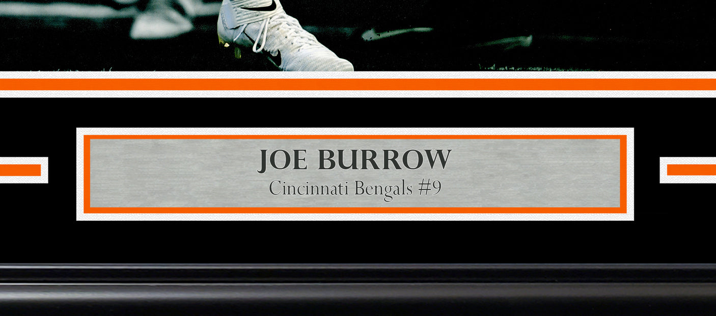 Joe Burrow Autographed Framed 16x20 Photo Cincinnati Bengals Spotlight Fanatics Holo Stock #253345