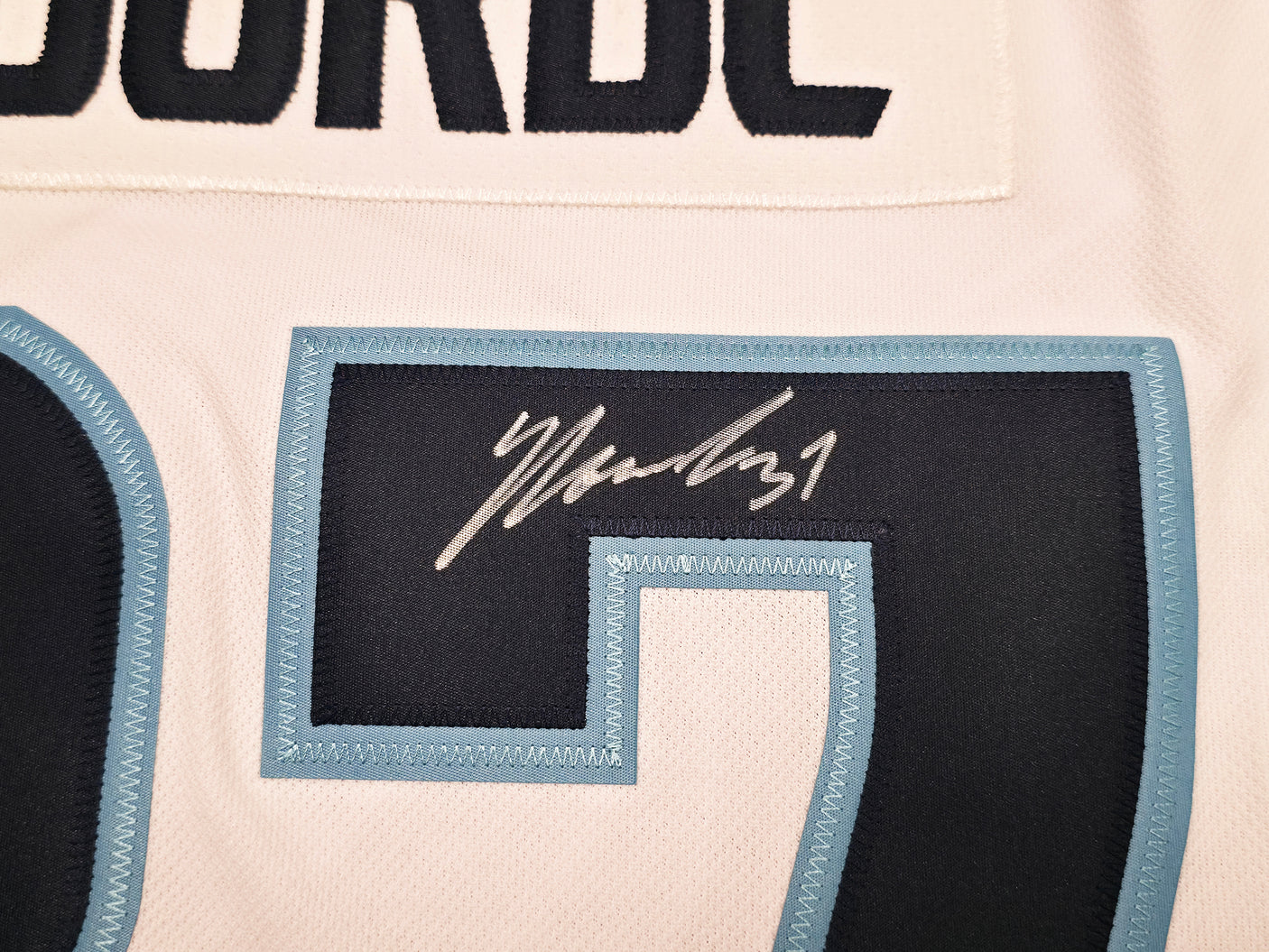 Seattle Kraken Yanni Gourde Autographed White Adidas Authentic Primegreen Jersey Size 54 Fanatics Holo Stock #254450