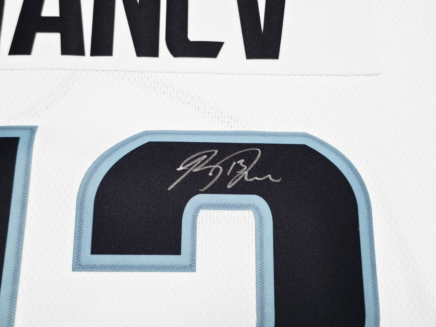 Seattle Kraken Brandon Tanev Autographed White Fanatics Jersey Size XL Fanatics Holo Stock #254456