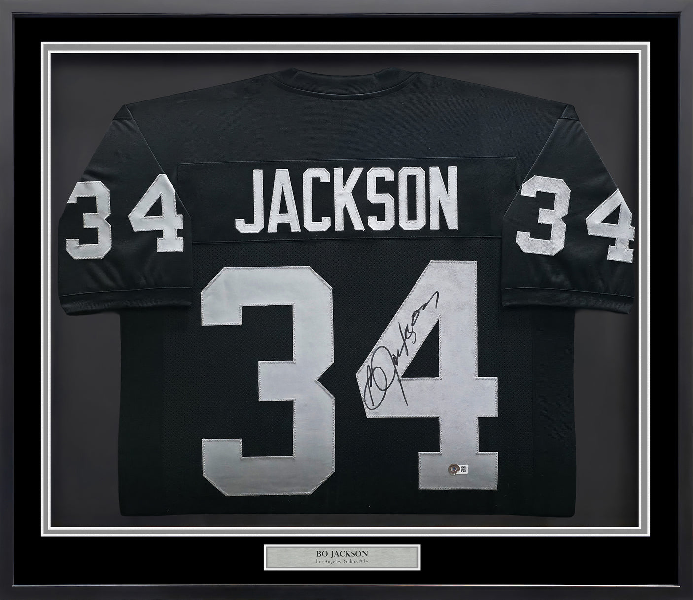 Oakland Raiders Bo Jackson Autographed Framed Black Jersey Beckett BAS Witness Stock #254172