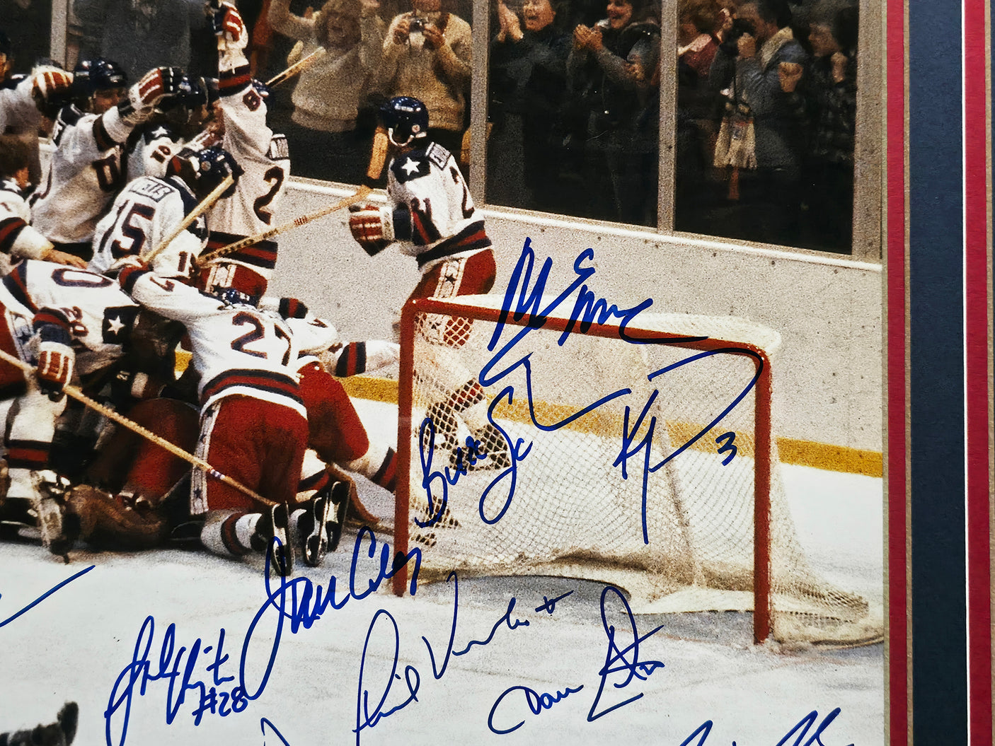 1980 Team USA Miracle On Ice Autographed Framed 16x20 Photo With 19 Signatures Including Jim Craig & Mike Eruzione JSA Stock #253759