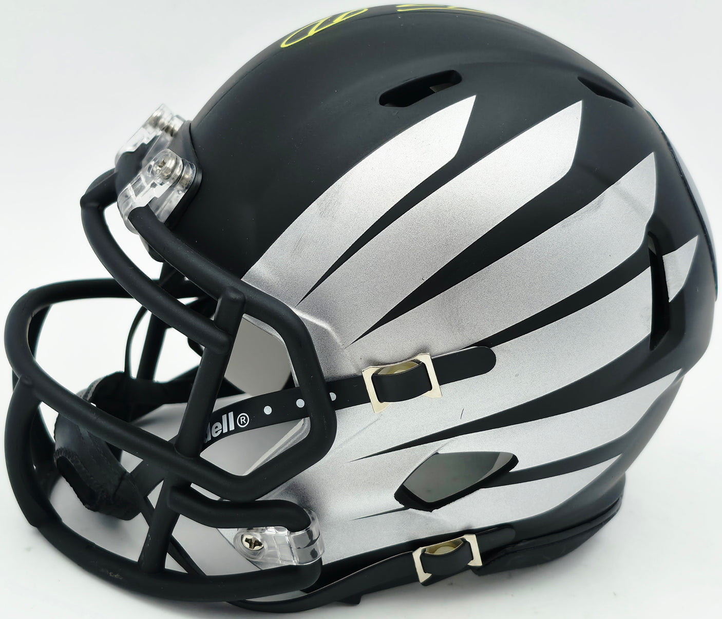 Tez Johnson Autographed Oregon Ducks Matte Black Speed Mini Helmet JSA Witness Stock #256797